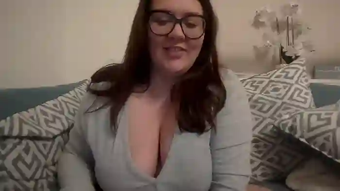 LadyRed_UK