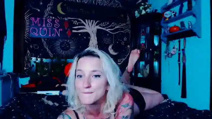 MissQuinCam