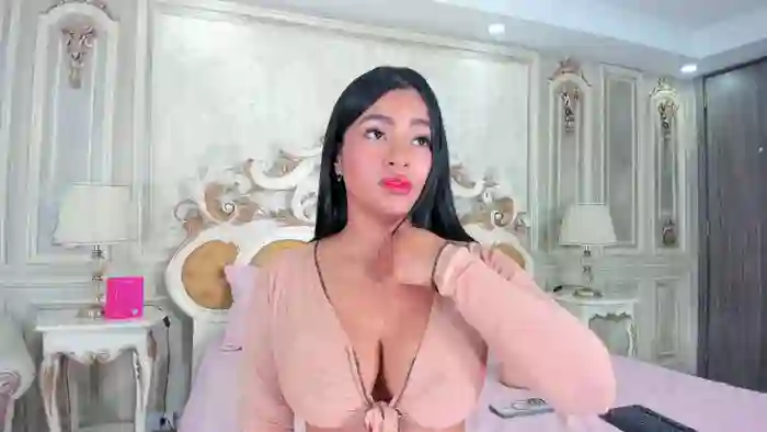 AlishaCox