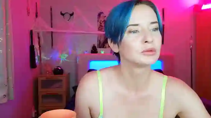 DominaDentata