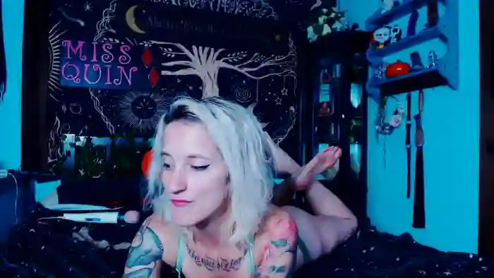 MissQuinCam