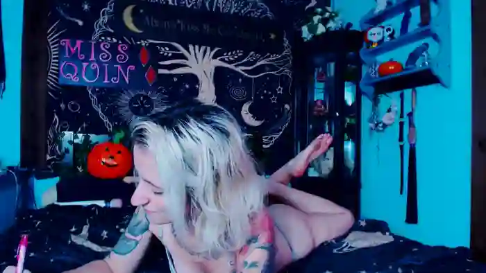 MissQuinCam