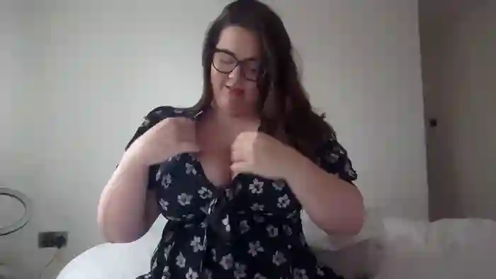 LadyRed_UK