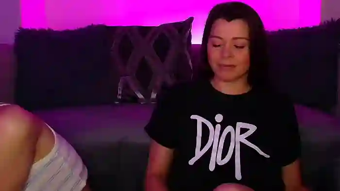 Scarlett_And_LucyMae