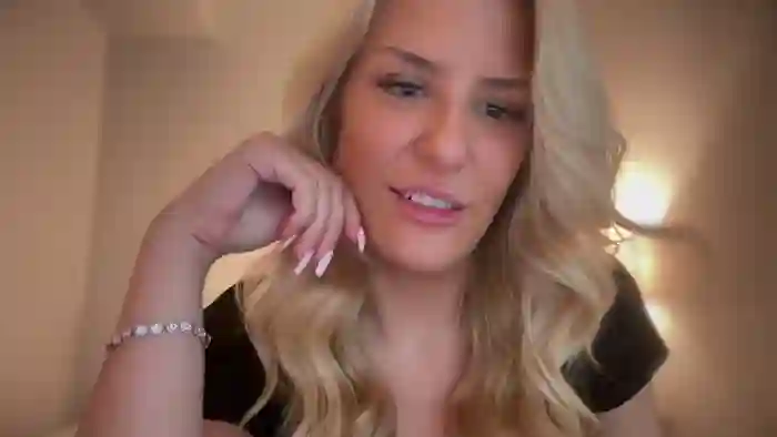 blondeambitionnn