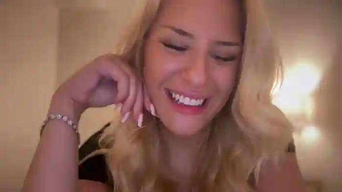 blondeambitionnn