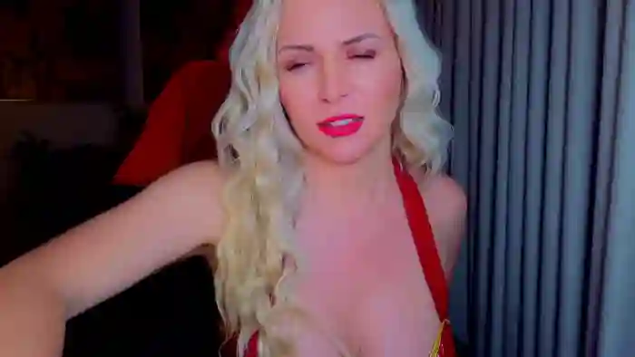MsLindsayDevis