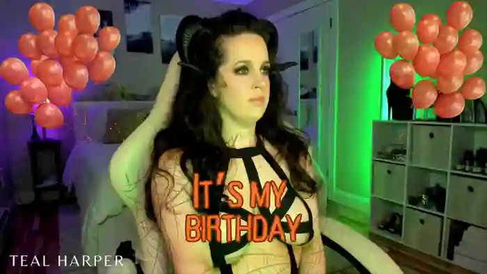 Teal_Harper