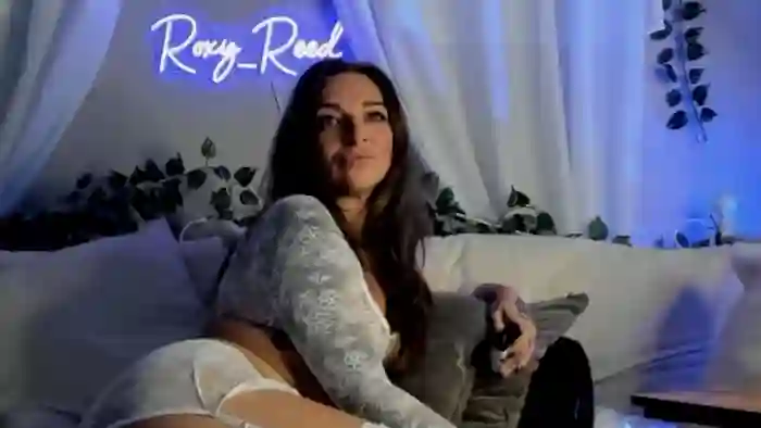Roxy_Reed