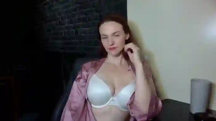 MadelynMilfNextDoor