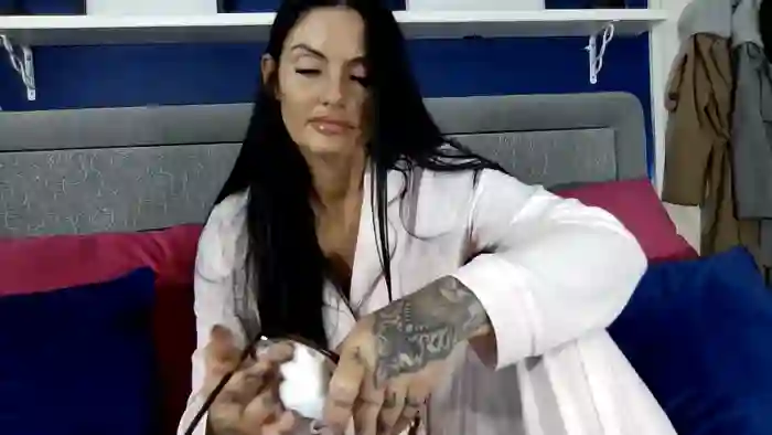 BellaVixen23