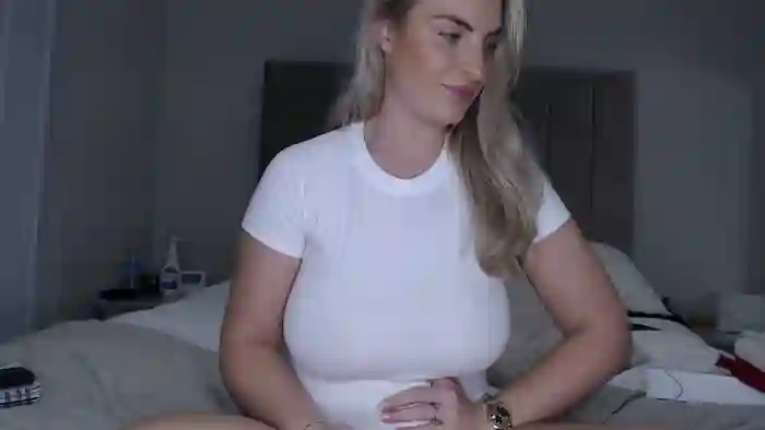 BigTitBlondeUK