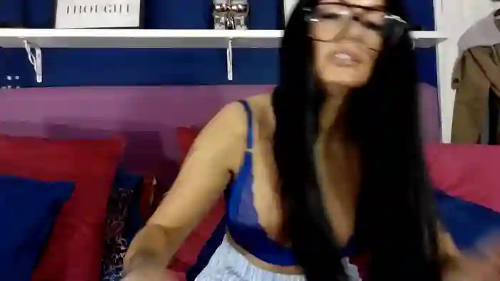 BellaVixen23