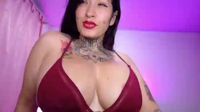 Natasha_boobs