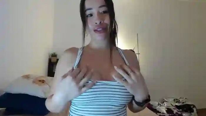 Mariana_LatinaStar