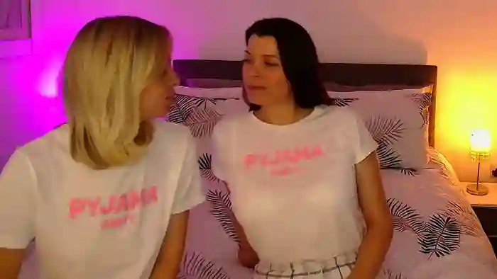 Scarlett_And_LucyMae