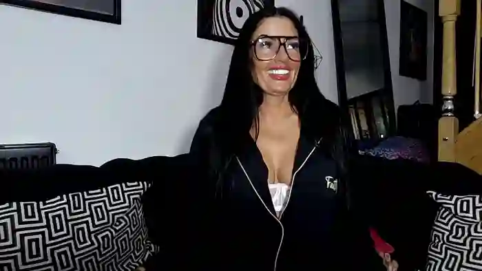 BellaVixen23