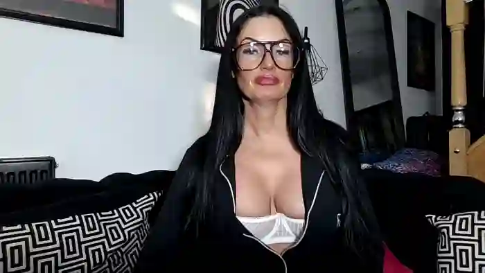 BellaVixen23