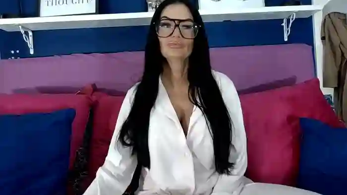 BellaVixen23