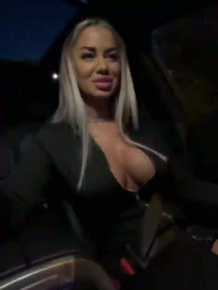 KirstieVegas