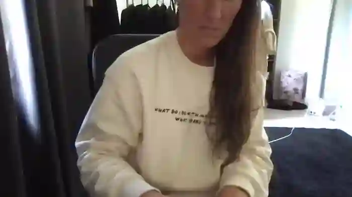 SwingWingWomanSweden