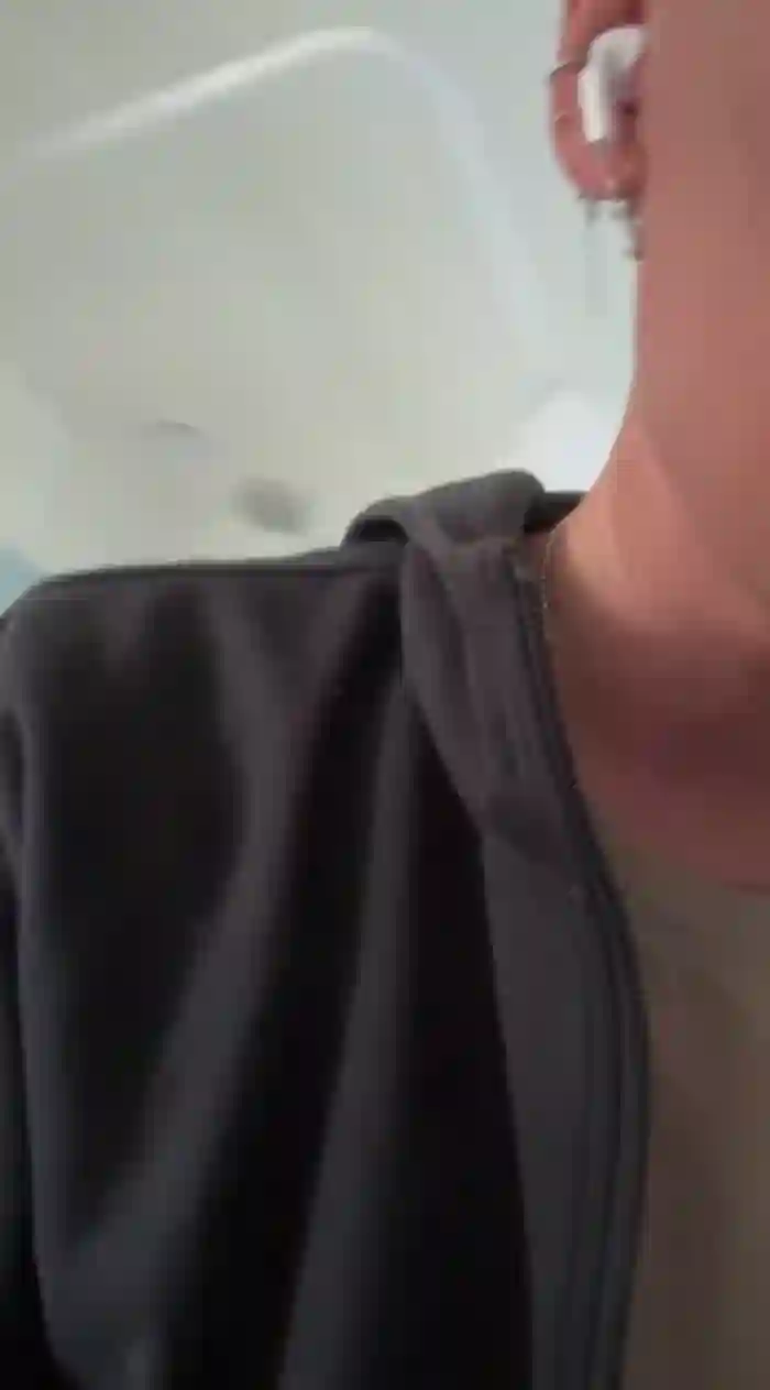 SwingWingWomanSweden