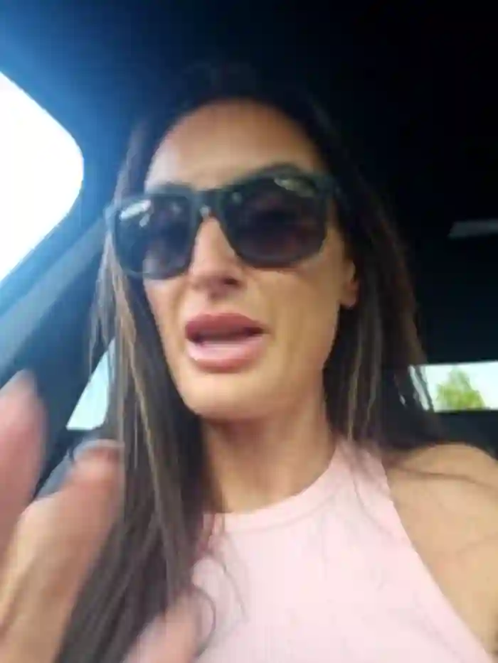busty-milf-harper
