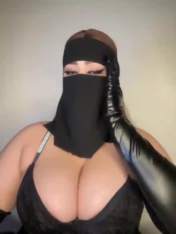 QueenDina777