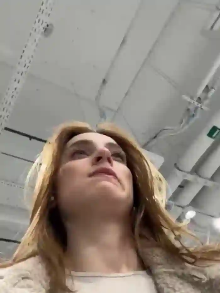 -AngelAri-