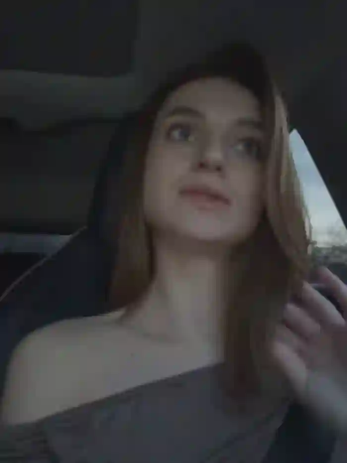 -AngelAri-