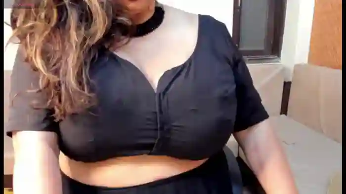 Gulabi_Queen