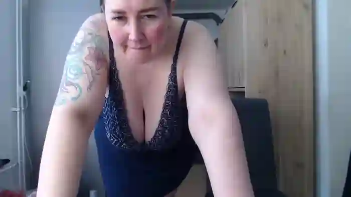 MilfGina