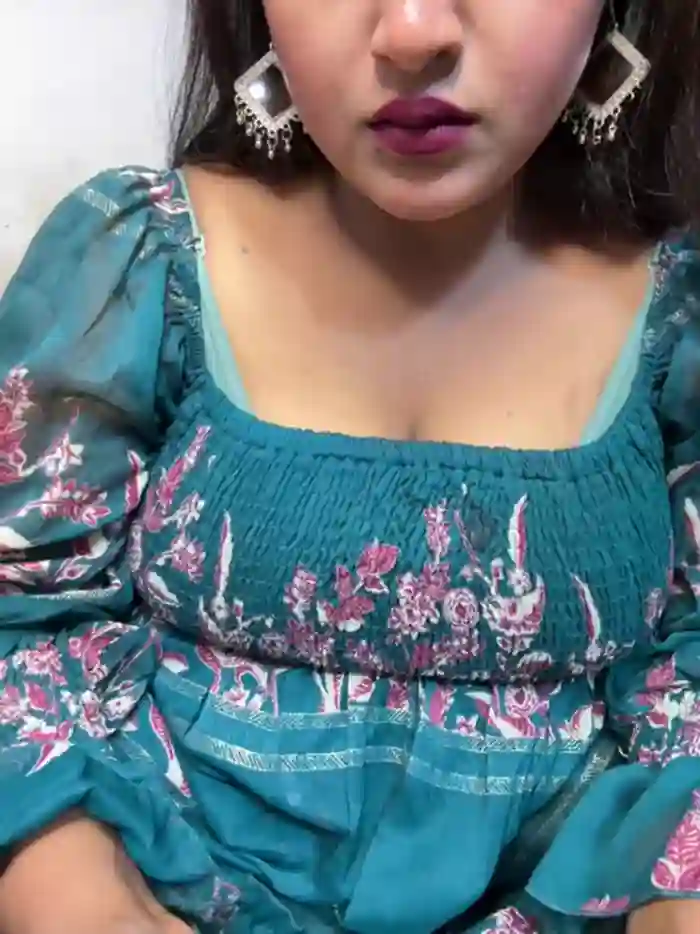 Ayesha_mahi
