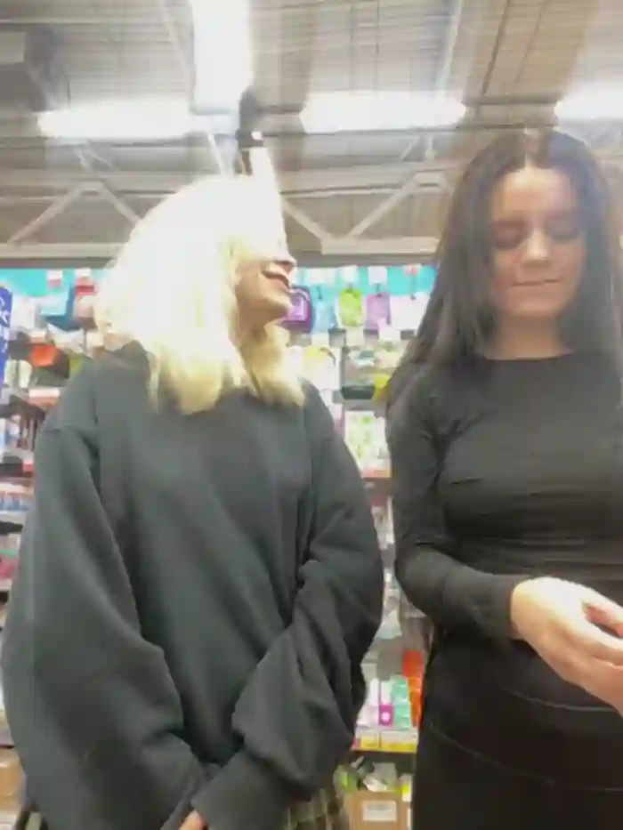 Cum_girlss