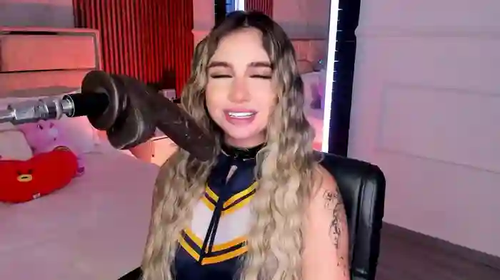 EmiilyHendriixx