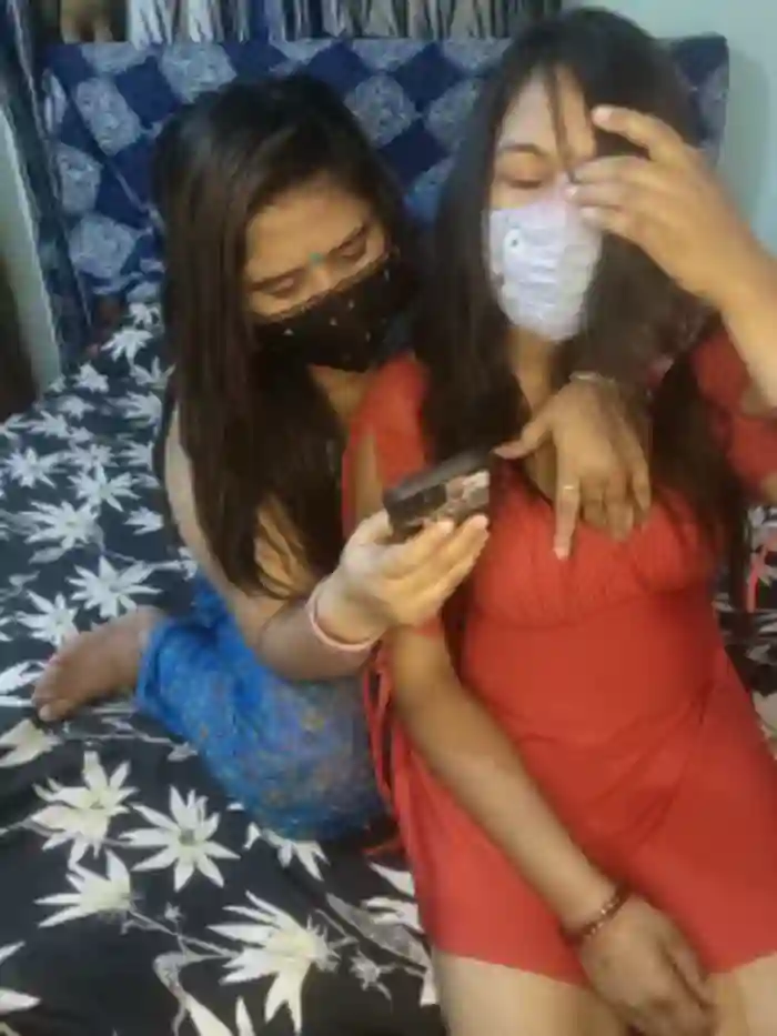 Indian_hotmilfs