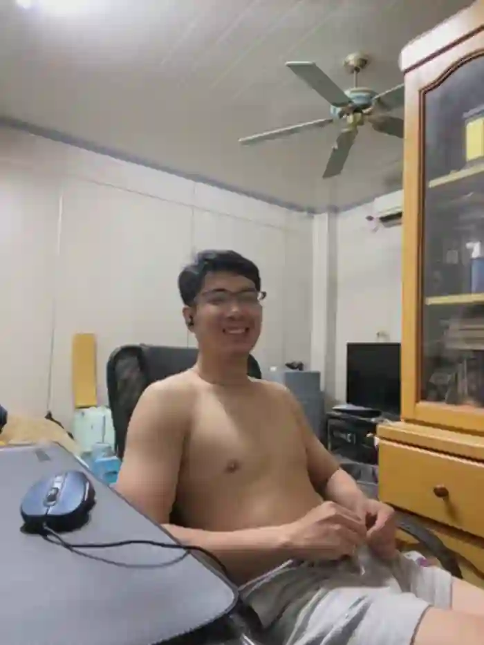 RCTaiwaneseHottie601