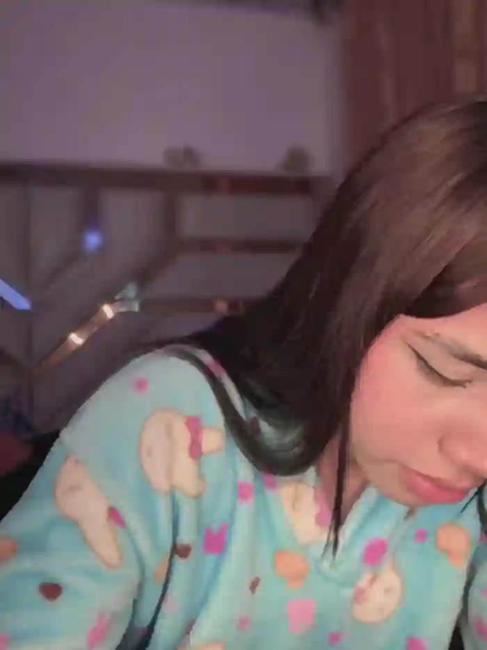 Laura-Khalifa