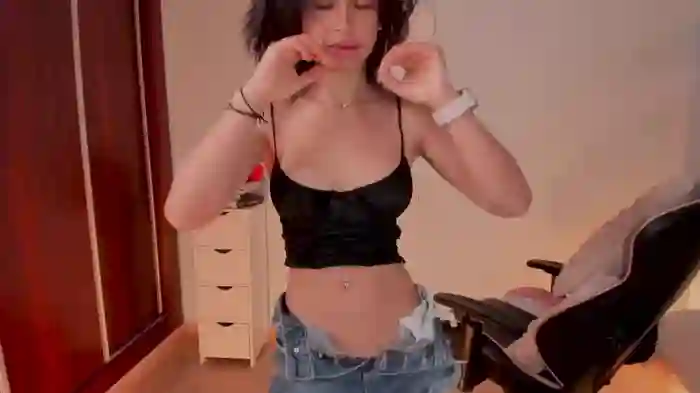 Adriennesexxx