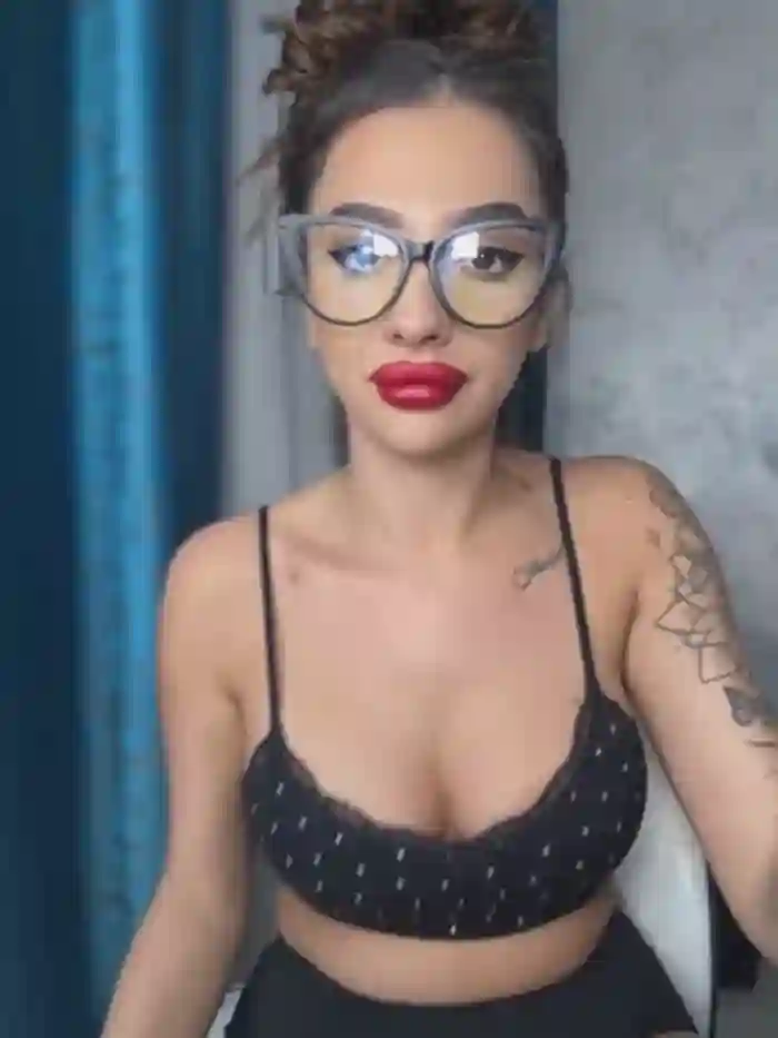 LaraVegas_