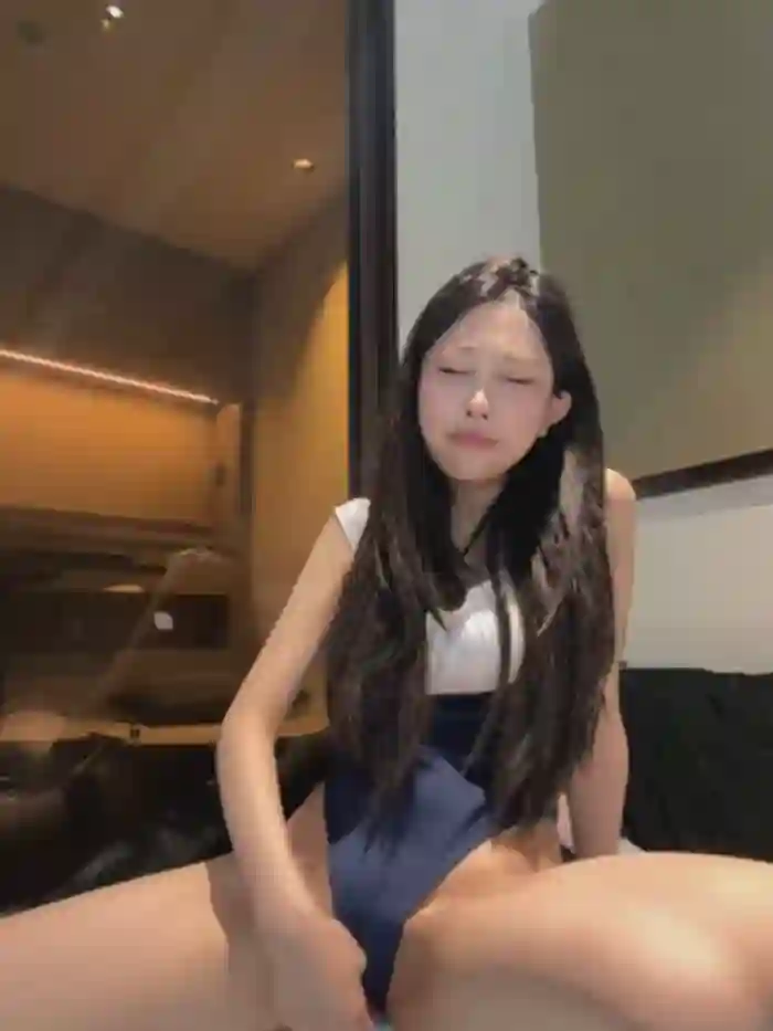 Uizzzqvq3