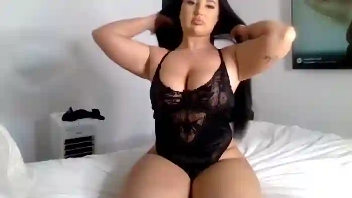 BritishJuicyAva