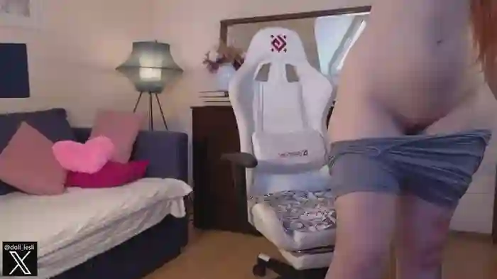 doll_lesli