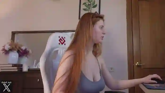 doll_lesli