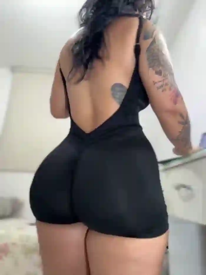 lau_ass_goddess