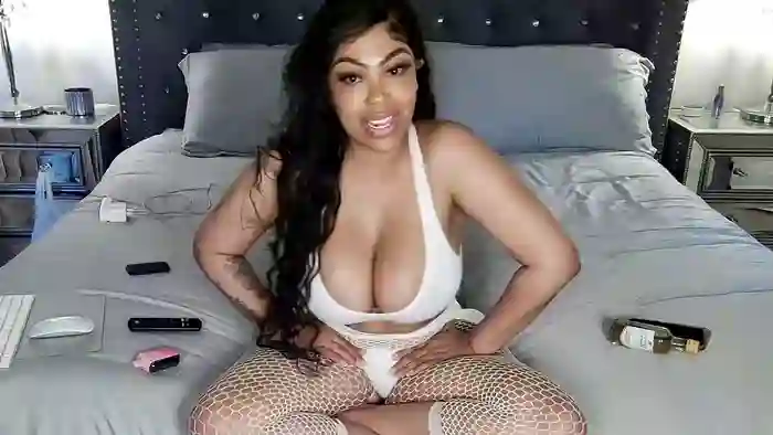 LaceyDuValle13