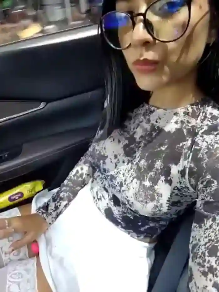 Pretty_roxxyy
