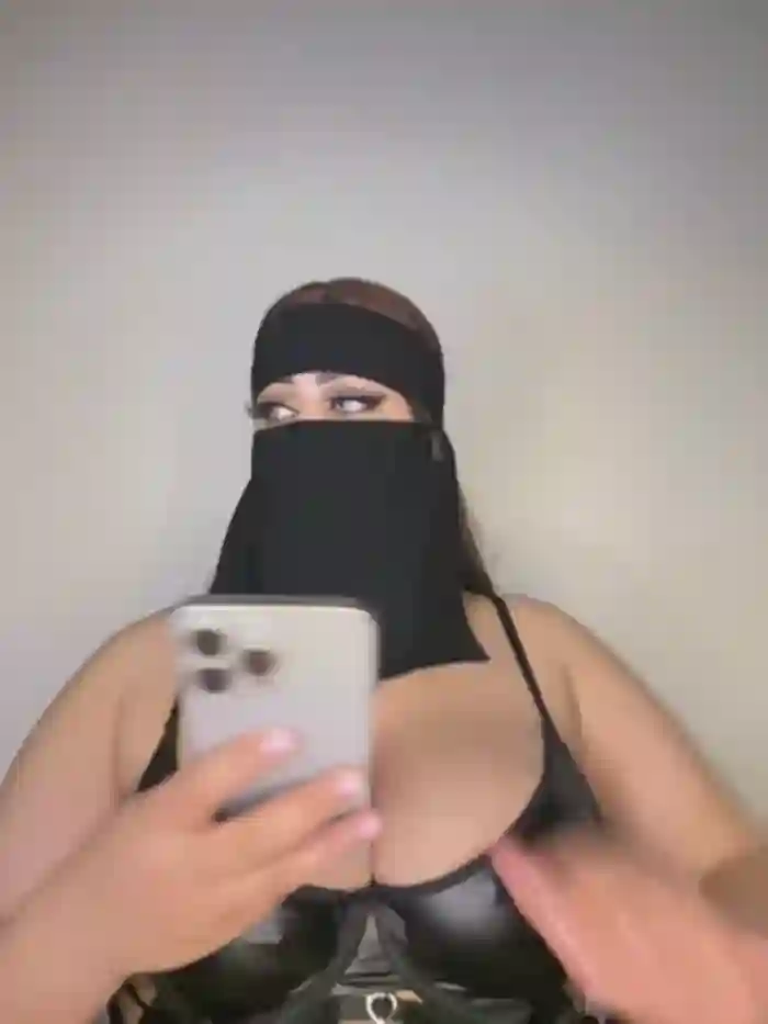QueenDina777