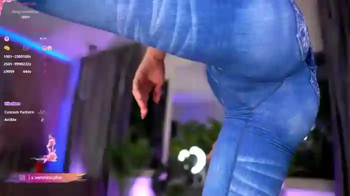 Serene_Sophiex
