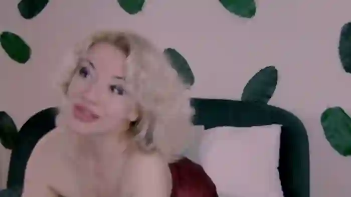 ClassyTinaa
